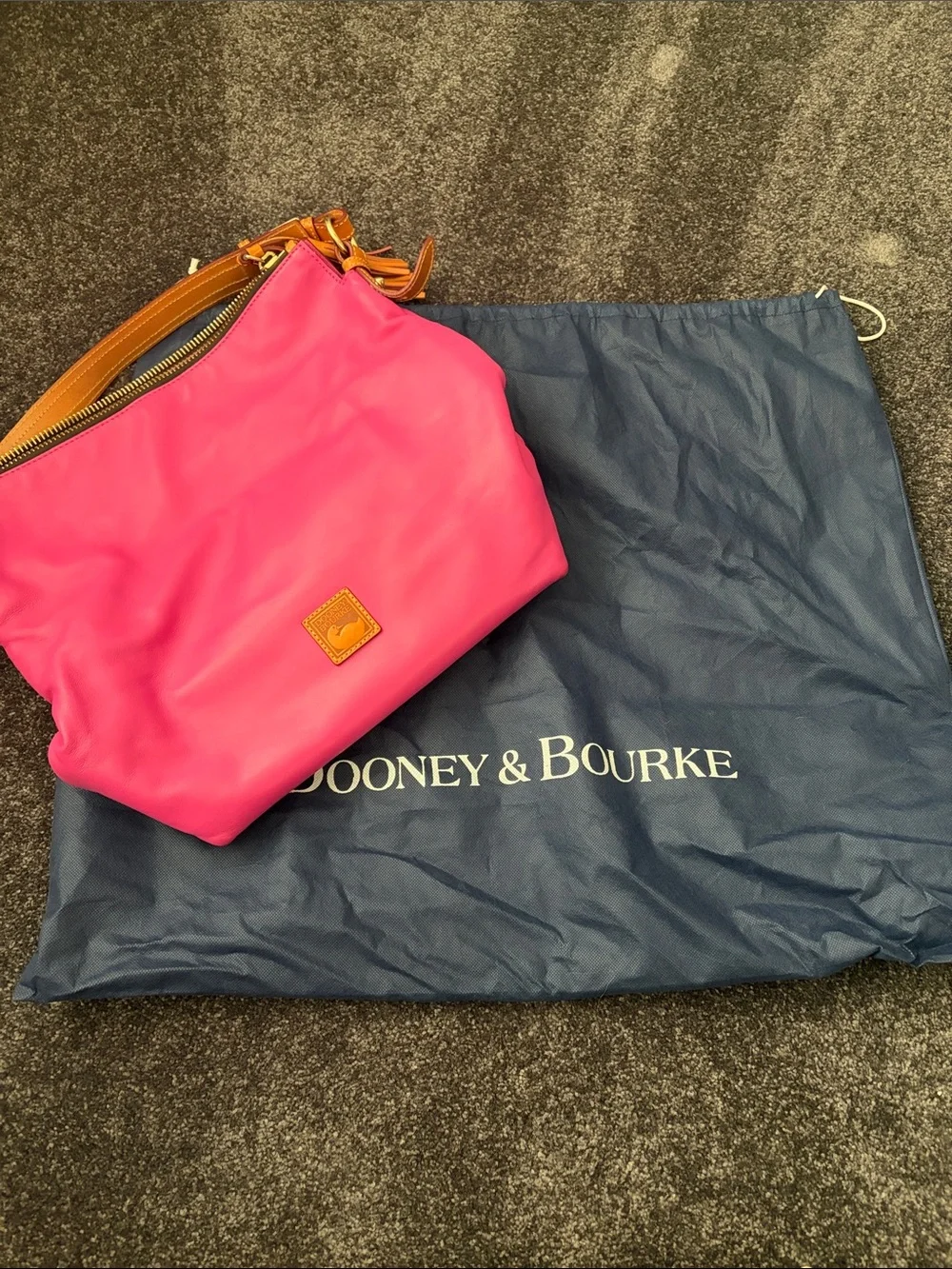 LIKE NEW - DOONEY & BOURKE - McKenzie Hobo - Pink